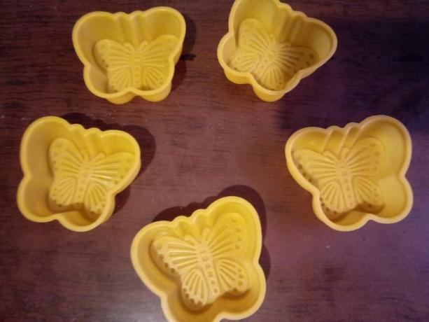 You can use a silicone mold for soap boiled.
