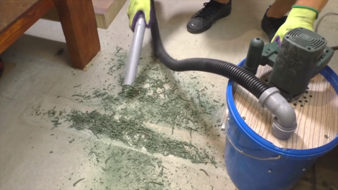 The process of using a vacuum cleaner for garage made with their own hands