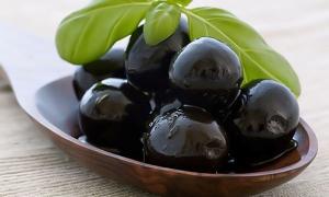 Benefits and harms of olives