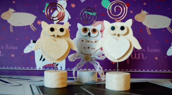 Finished products made of plywood - holders for the photo "Owl"