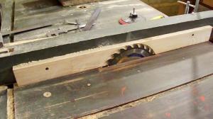 How to make a simple jointer of a circular saw