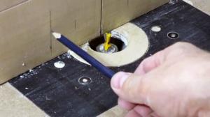 How to make a simple and reliable stool. Part 4. Dovetail in the legs