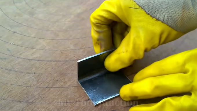 Preparation for a retainer for welding with his own hands