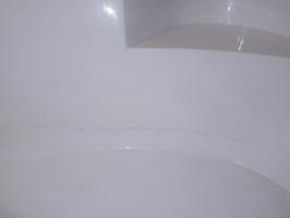 How do I effectively and efficiently cleaned acrylic bathtub of different kinds of pollution