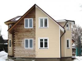 Features of repair of wooden cottages