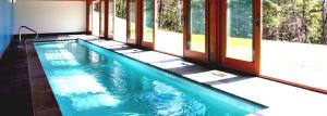 How to build a swimming pool in a private house