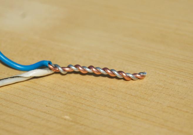 Connect aluminum wire with a copper usual twist