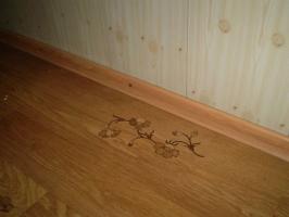 Insulate the floor in a wooden house