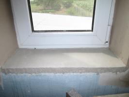 Plasterer slope so as not to muzzle. There is an important caveat